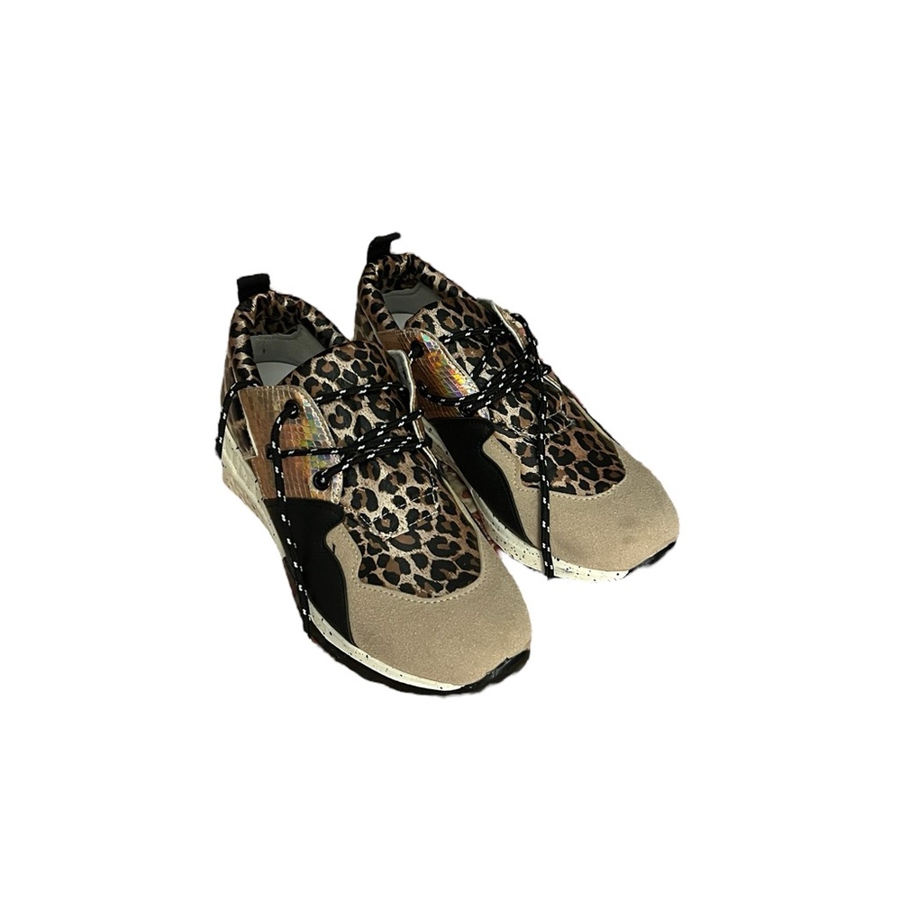 Outwoods tennis shoes NBW women’s sneakers leopard print‎ active wear